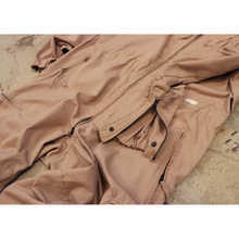 画像をギャラリービューアに読み込む, Beige coverall【C0380】