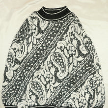 画像をギャラリービューアに読み込む, Paisley pattern knit sweater【A0796】