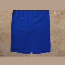 画像をギャラリービューアに読み込む, Blue Colored tight skirt【C0369】