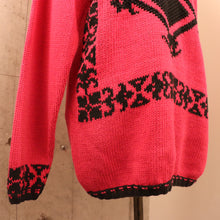 画像をギャラリービューアに読み込む, Hot pink sweater【A0428】
