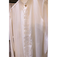 画像をギャラリービューアに読み込む, Embroidered stand collar shirt【A0500】
