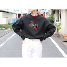 画像をギャラリービューアに読み込む, Embroidered sweat tops【A0510】