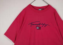 画像をギャラリービューアに読み込む, &#39;Tommy Hilfiger&#39; embroidered T-shirt【A0542】