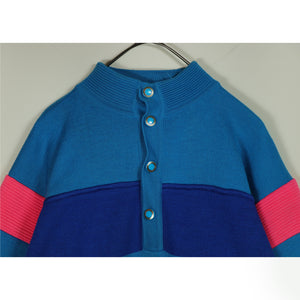 Light blue × vivid pink knit sweater【A0652】