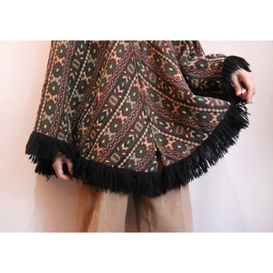 Total pattern fringe poncho【B0211】