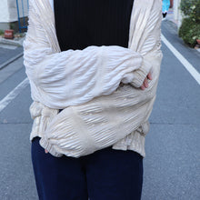画像をギャラリービューアに読み込む, Shiny design blouson【B0280】