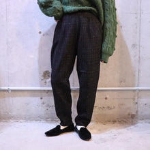 画像をギャラリービューアに読み込む, Cross line tapered pants【C0271】