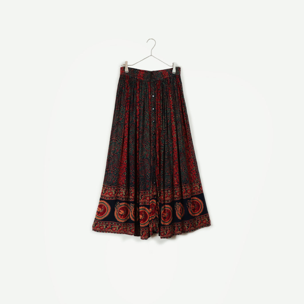 Total pattern long skirt【C0309】